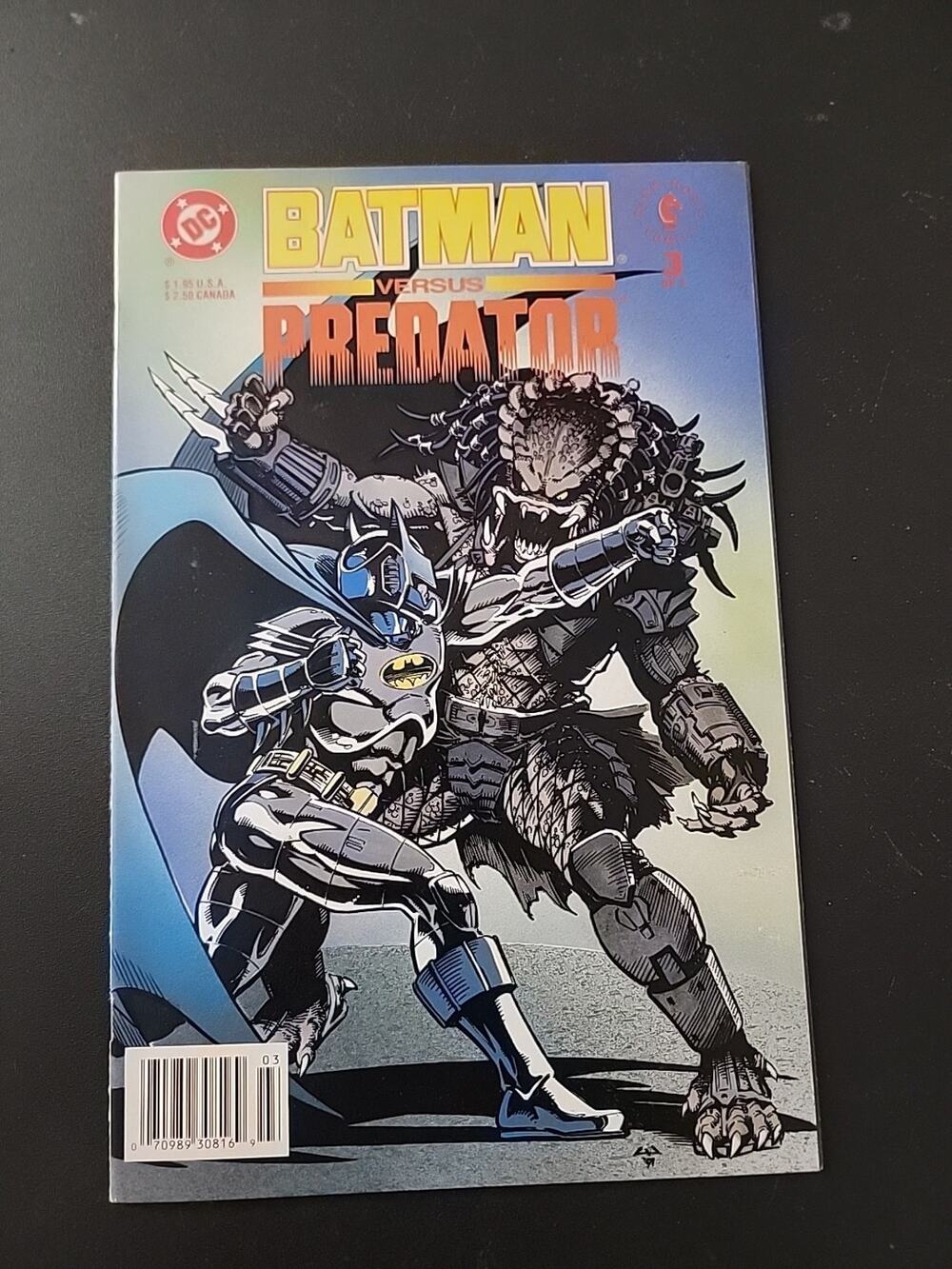 Batman Versus Predator #3 Newsstand Cover Dark Horse DC rare vintage best battle